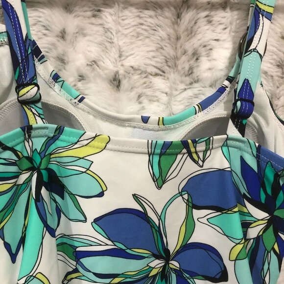Tankini Size 6D Croft & Barrow Bathing Suit Swim Swimming White/Blue Floral - Picture 7 of 12